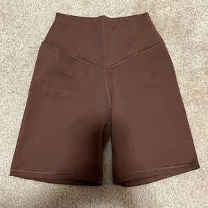 Kamo Fitness High Waisted Bike Shorts in Cocoa Brown - S